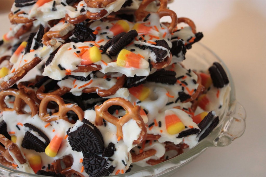Halloween Cookie Bark Recipe