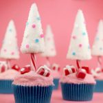 Candy Cane Christmas Tree Cupcakes