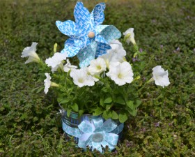 Springtime Decorative Tin Bucket Craft Tutorial momspark.net