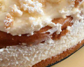 Olive Garden Lemon Cream Cake Copycat Recipe