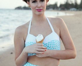 retro swimsuit (1)