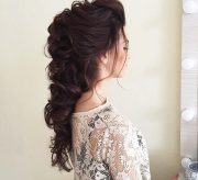 You've already found the perfect dress. Your feet will be super happy with the stellar shoes you bought. Your accessories are on point. The only thing left to finish your 2017 prom look are your hair and makeup. Whether you're scheduling an appointment with a stylist or taking a stab at completing your look on the big day, there is plenty of prom hair and makeup inspiration to go around. Here are 20 inspired prom hair and makeup looks to keep you looking amazing!