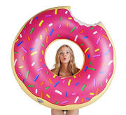 We've already shared a bunch of one-piece swimsuits moms are buying on Amazon right now. Now I'm here to share with you 17 awesome pool floats you need to bring to the pool this summer with this Donut Float.