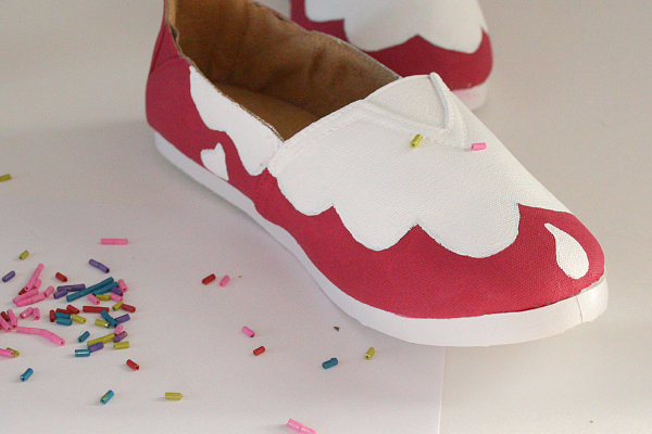 DIY Shoe Makeover: Sweet Cupcake-Inspired Girls Shoes