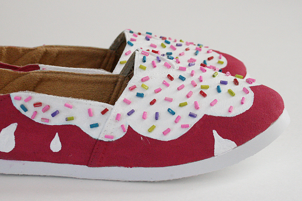 DIY Shoe Makeover: Sweet Cupcake-Inspired Girls Shoes