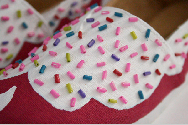 DIY Shoe Makeover: Sweet Cupcake-Inspired Girls Shoes