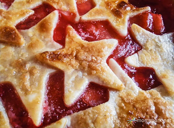 Red Hot Cinnamon Star Apple Pie with Vanilla Ice Cream - July Forth Pie