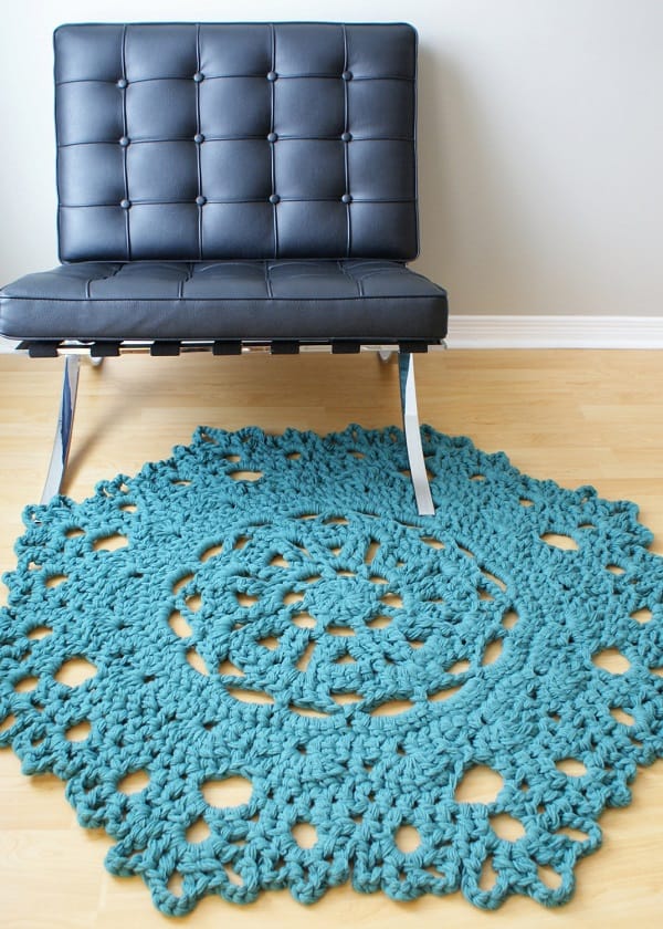 Adorable Handmade Doily Rugs - Mom Spark