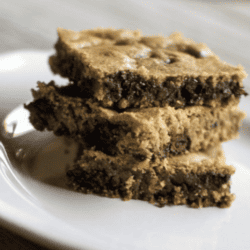 Easy Chocolate Caramel Cookie Bars Recipe