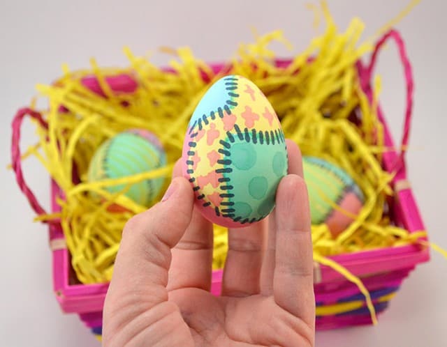 Rag Quilt Easter Egg Decorating