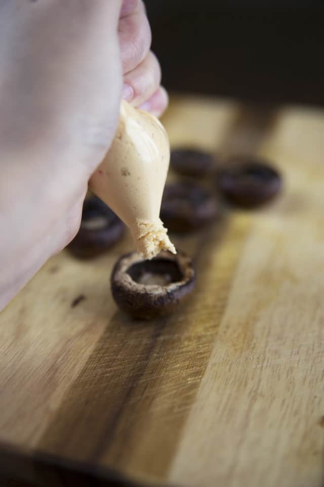 Stuffed Mushrooms With Spicy Cheese