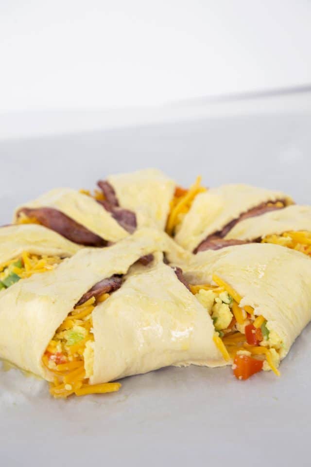 Crescent Roll Bacon Breakfast Ring Recipe