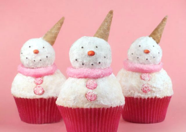 9-sweet-snowman-dessert-recipes-mom-spark-mom-blogger