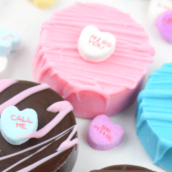 Valentine’s Day Conversation Heart Oreo Cookie Dessert Recipe
